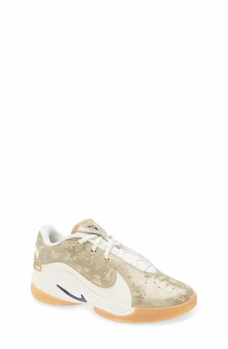 Nike LeBron XXII Basketball Shoe