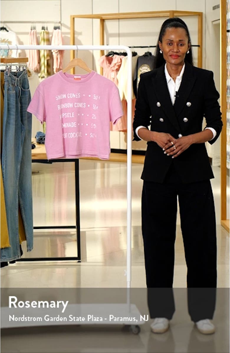 The Grab Back Crop T-Shirt, sales video thumbnail