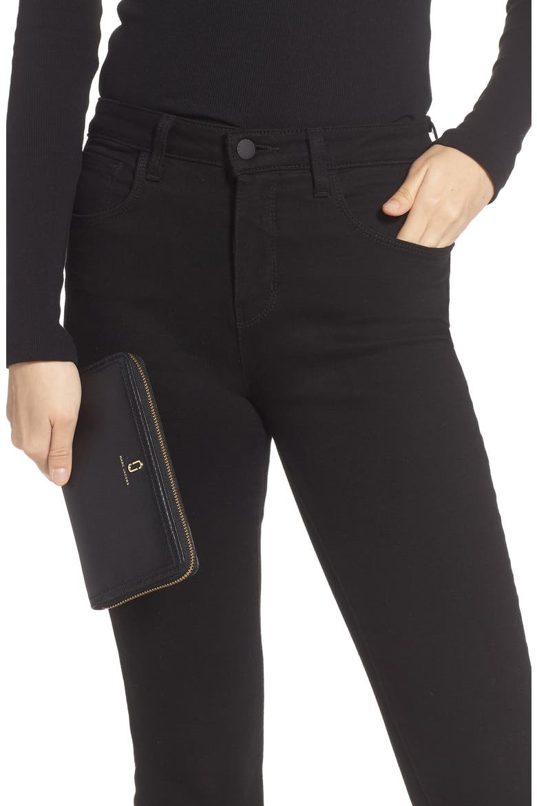 The Marc Jacobs Standard Leather Continental Wallet, Alternate, color, BLACK