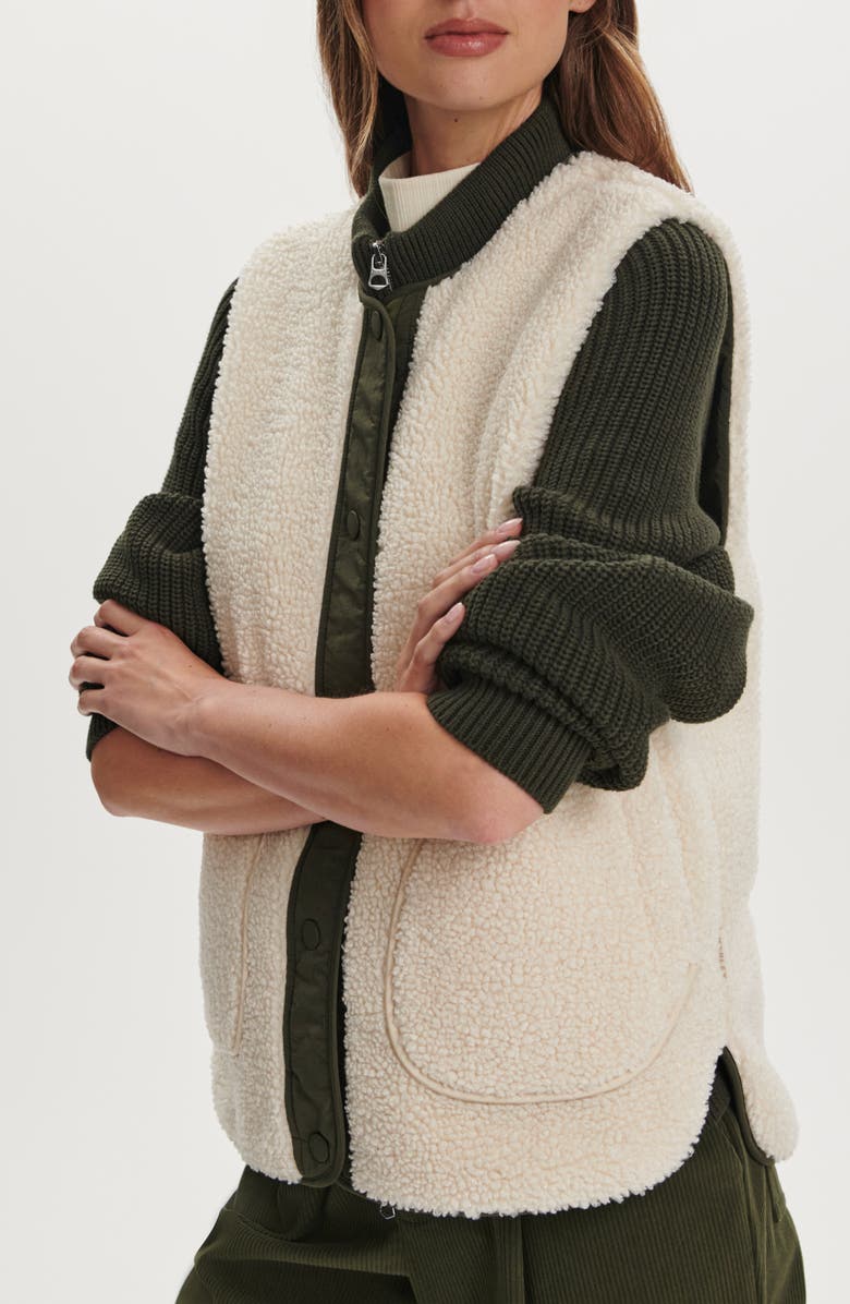 Varley Audrea Reversible Gilet, Alternate, color, Sand Shell / Forest