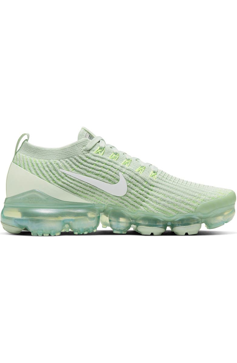 Nike Air VaporMax Flyknit 3 Sneaker, Alternate, color,