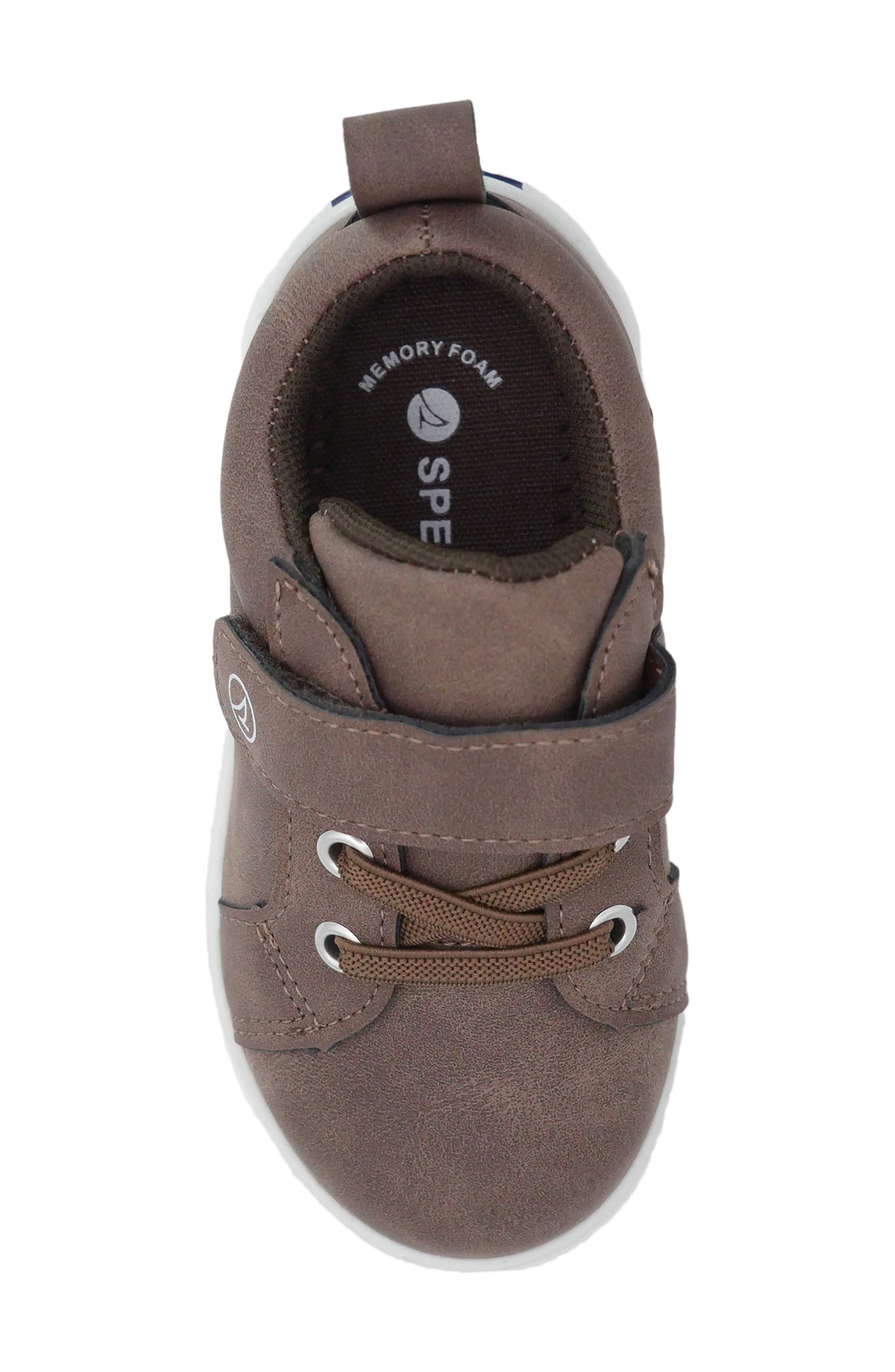 Sperry Kids' Low Top Sneaker, Alternate, color, Chestnut