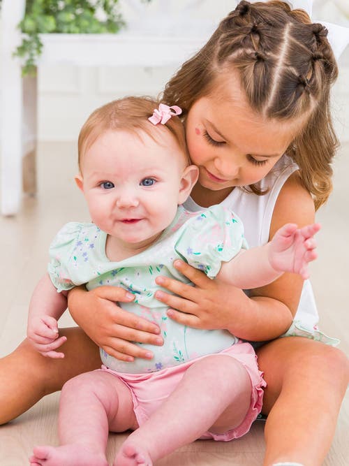 Rufflebutts Baby/toddler Girls Knit Puff Short Sleeve Bodysuit