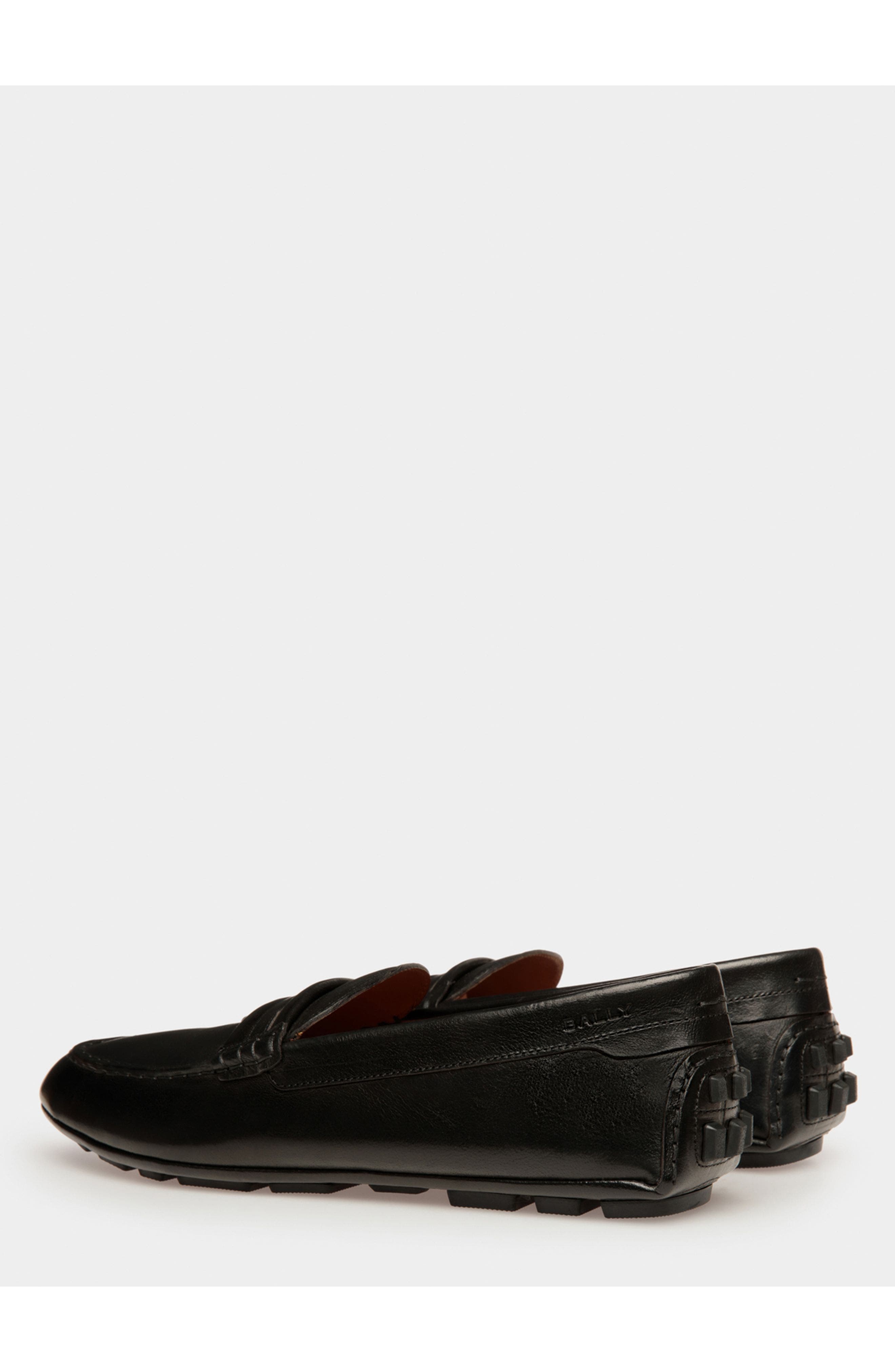 Bally Kerbs Driver in Buffalo Leather, Alternate, color, Black