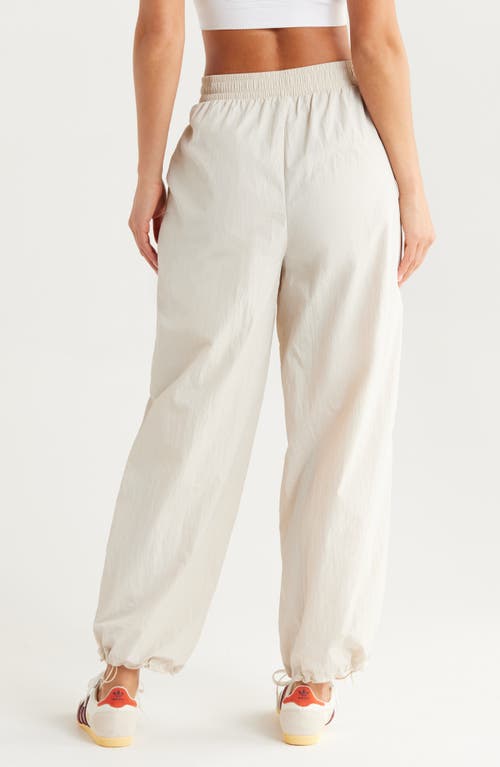 Zella Travel Lite Joggers In White