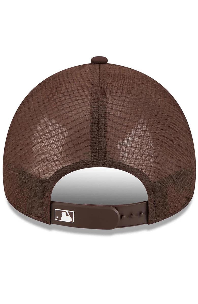 New Era Men's New Era Brown San Diego Padres 2026 Batting Practice Alternate Apex 9FORTY Adjustable Hat, Alternate, color, Brown
