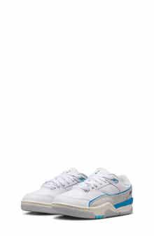 Flight Sneaker