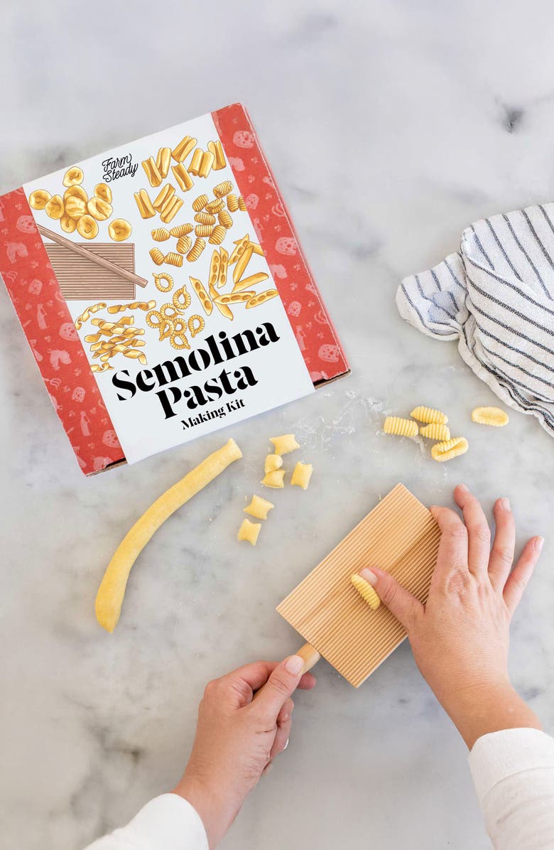 Brooklyn Brew Shop Semolina Pasta Making Kit, Alternate, color, Red