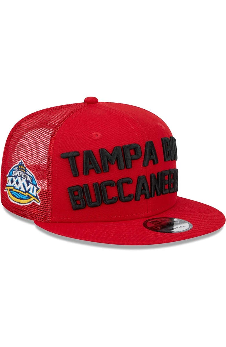 New Era Men's New Era Red Tampa Bay Buccaneers Stacked Trucker 9FIFTY Snapback Hat, Main, color, 