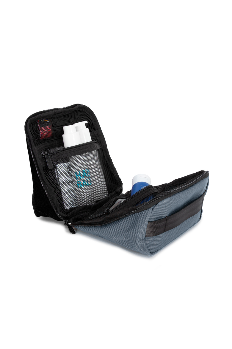 Newtown Toiletry Bag, Alternate, color, Black/Gray
