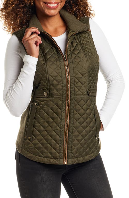 Gallery Quilted Vest In Green