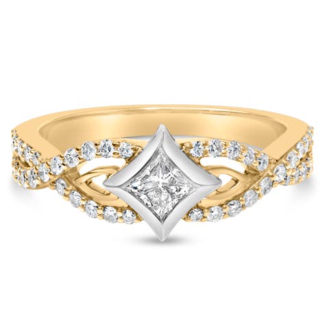 10K Two Tone Color 2/3 Cttw Diamond Kite and Twist Shank Ring