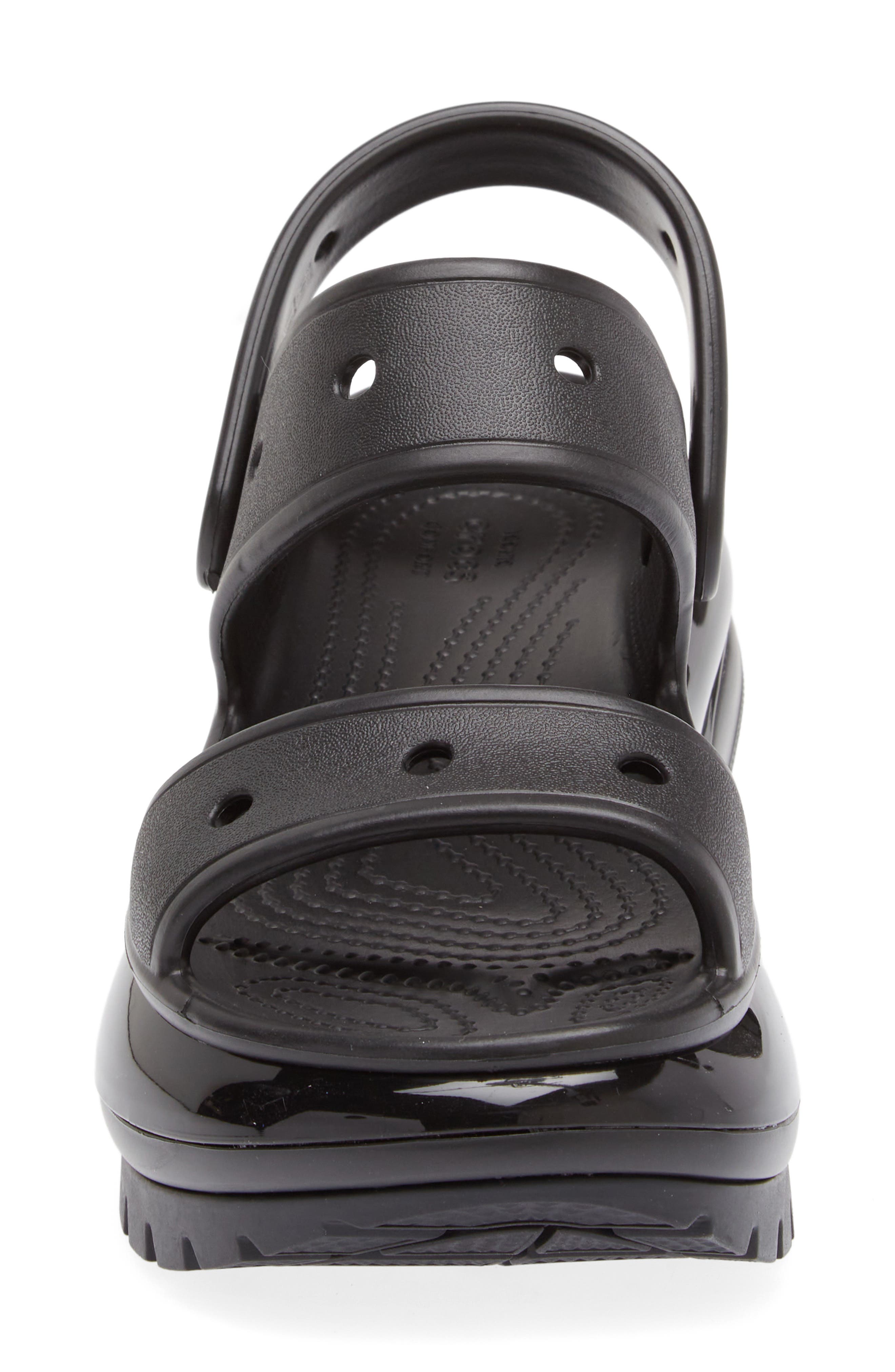 CROCS Classic Mega Crush Water Resistant Platform Sandal, Alternate, color, 