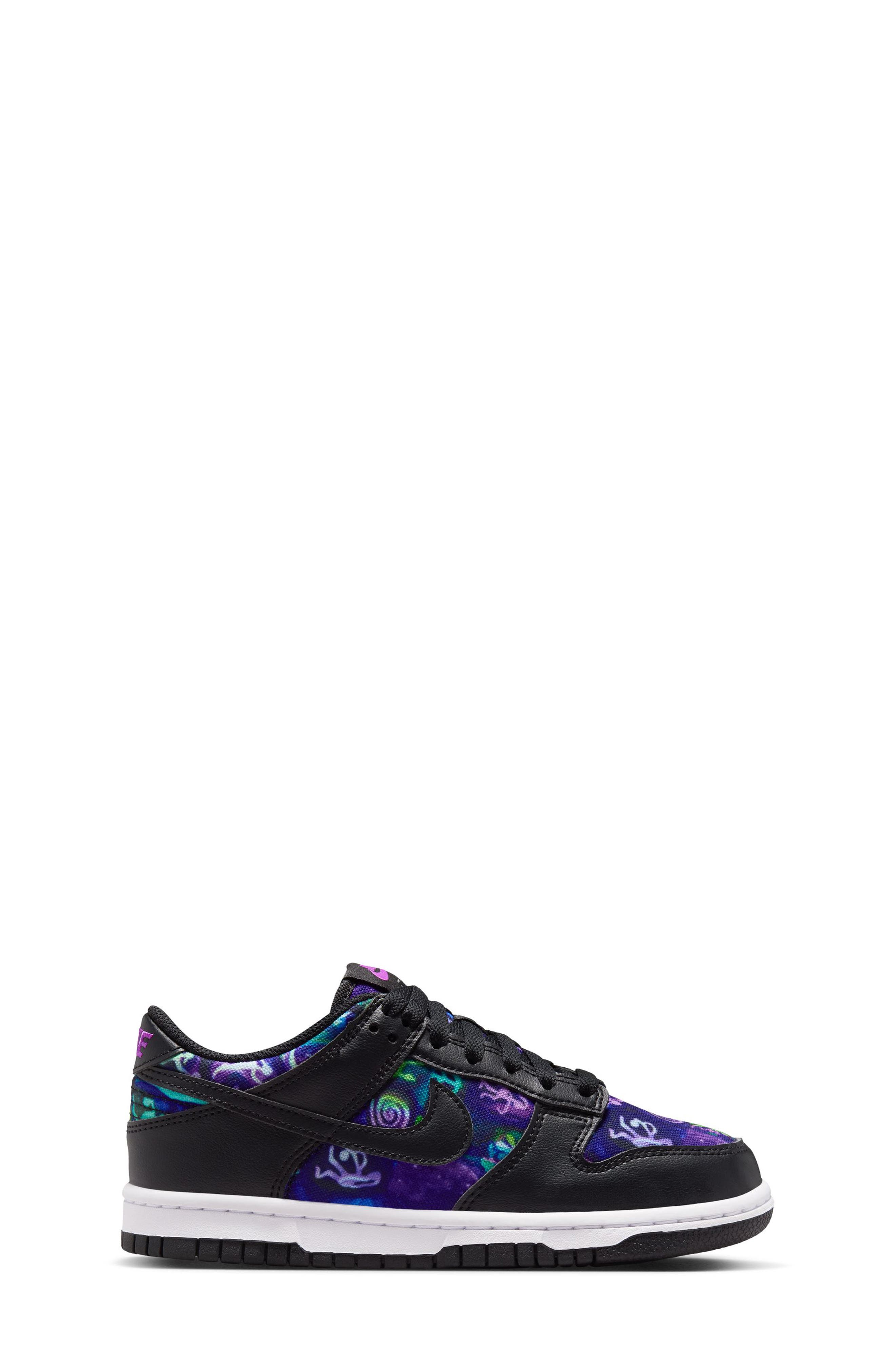 Kids' Dunk Low Basketball Sneaker, Alternate, color, 900 MLTCLR/BLACK