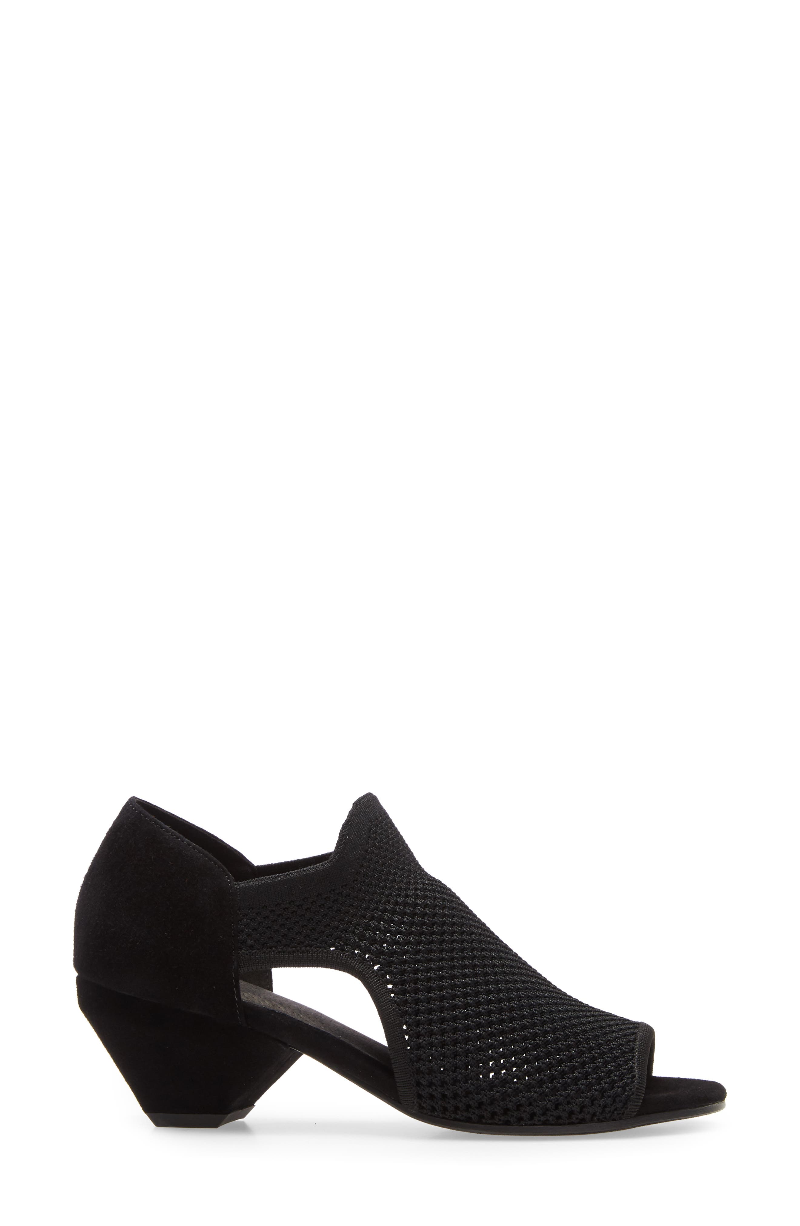 Eileen Fisher Wink Sandal, Alternate, color, 