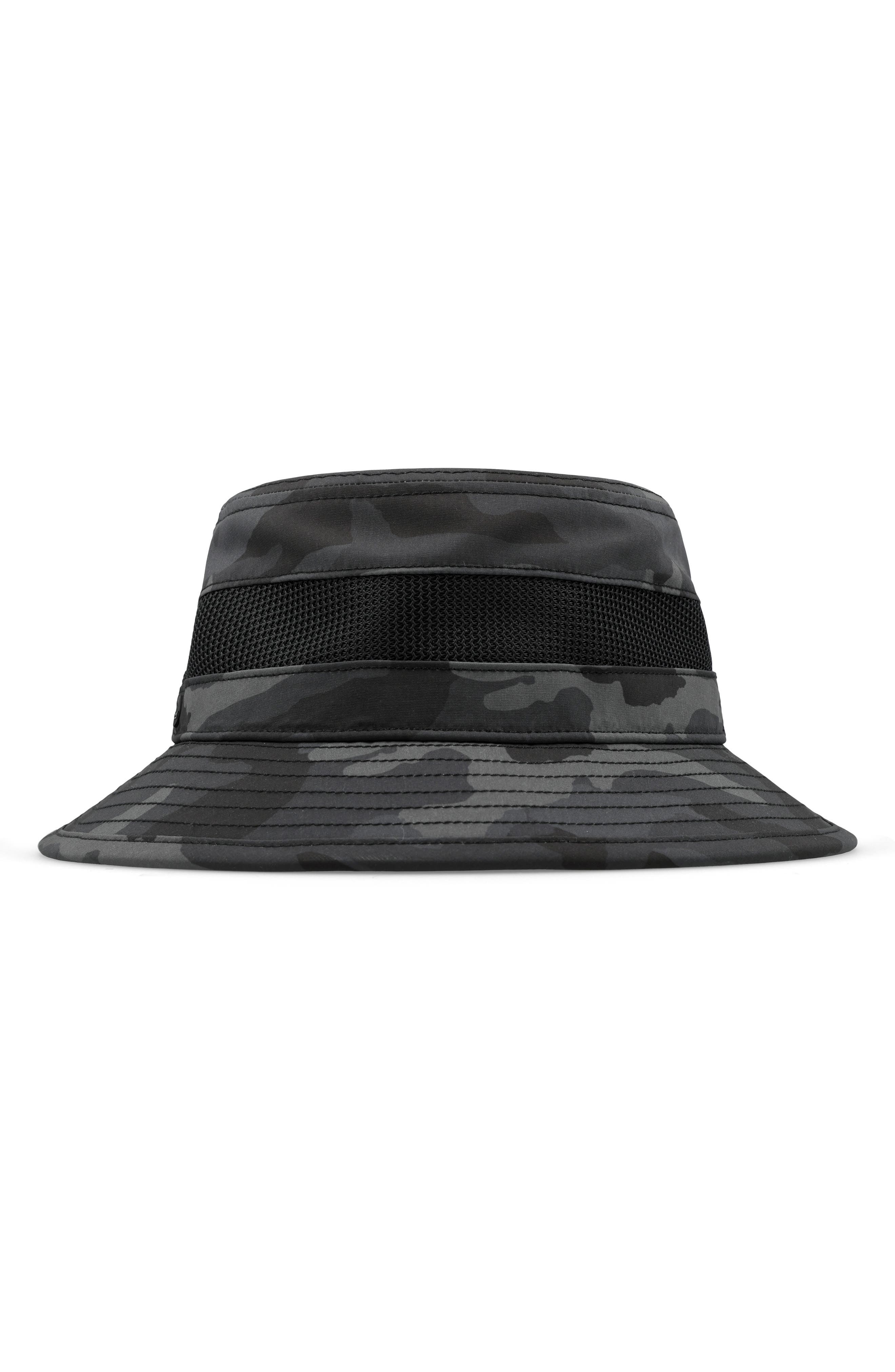 selected CHAIN CAMO