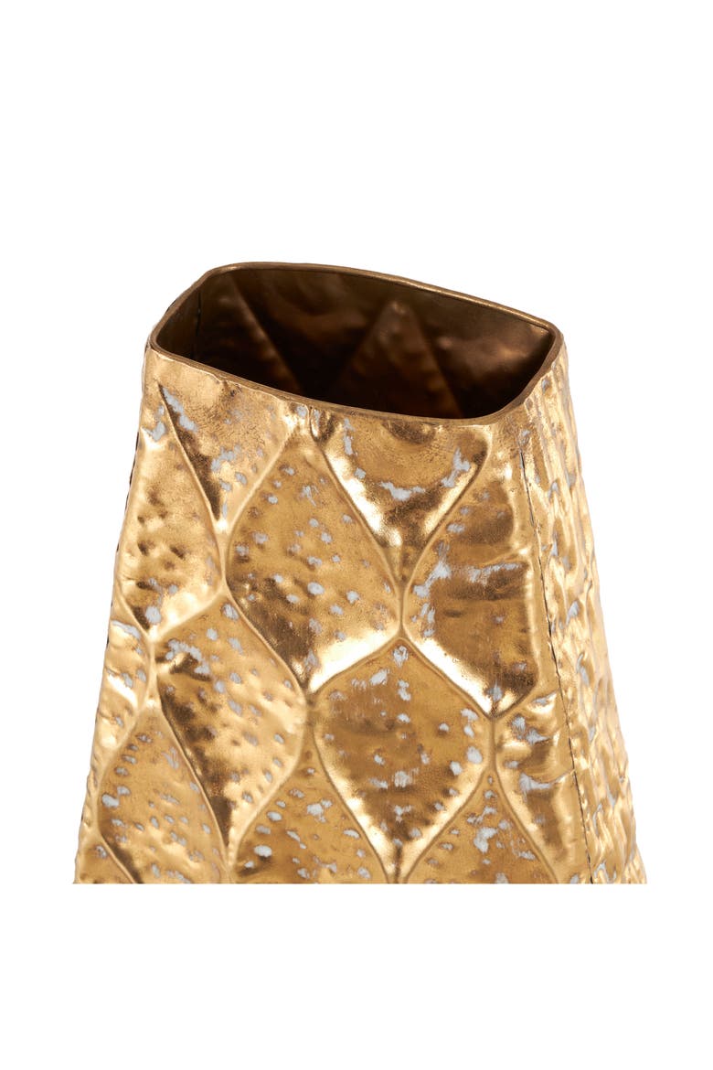 Metal Vase, Alternate, color, GOLD