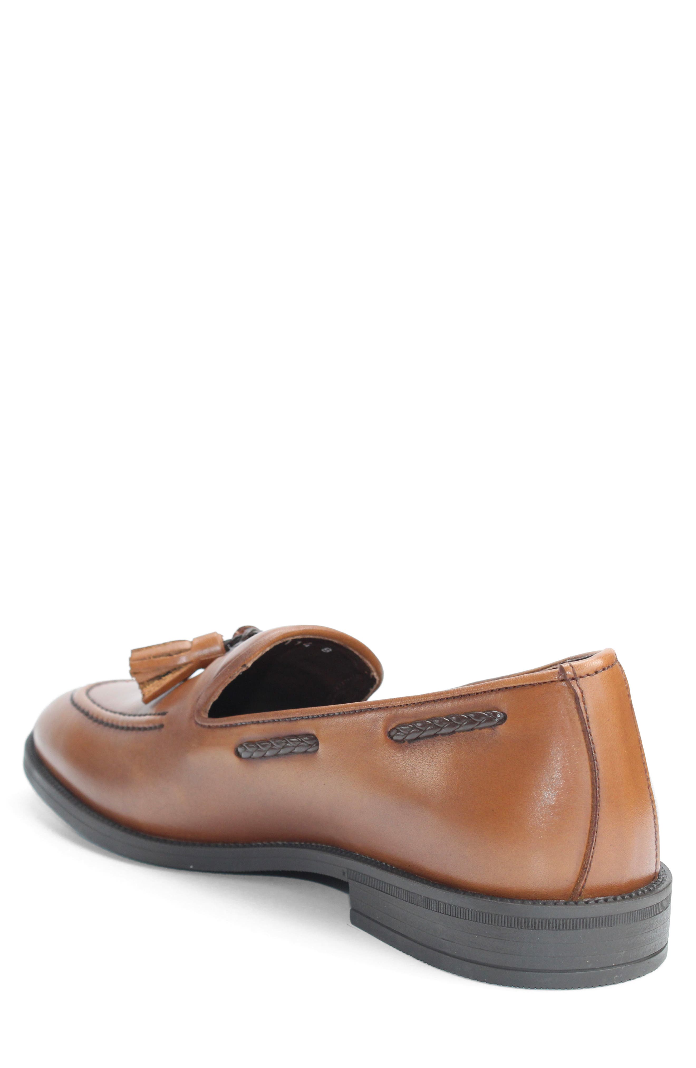 VELLAPAIS Niskey Tassel Loafer, Alternate, color, 