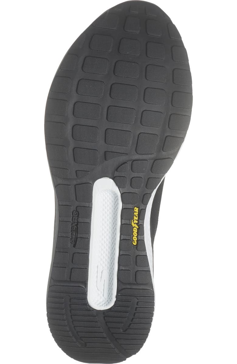 SKECHERS Go Run Persistence Running Shoe, Alternate, color, Black