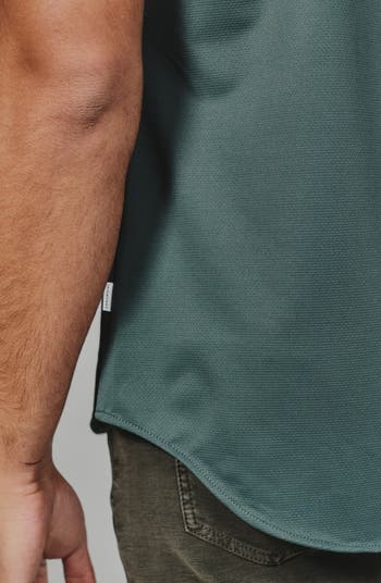 Owen Solid Short Sleeve Performance Button-Up Shirt