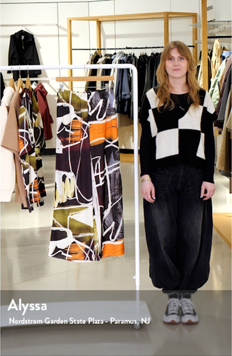 Print Pull-On Wide Leg Pants, sales video thumbnail