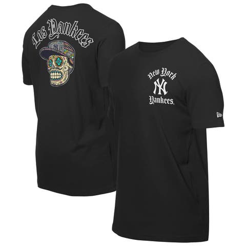☆New Era☆ NAUGHTY BY NATURE X New Era Short Sleeve T-Shirt NEW ERA New Era Short Sleeve T-Shirt Available in 2 Colors