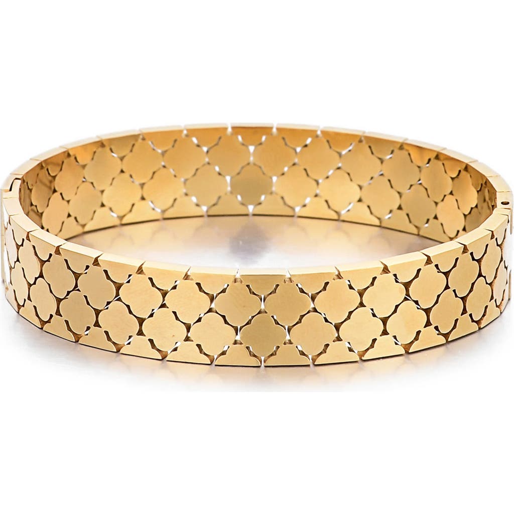 Adornia 18k Gold Plated Quatrefoil Hinged Bangle Bracelet In Gold