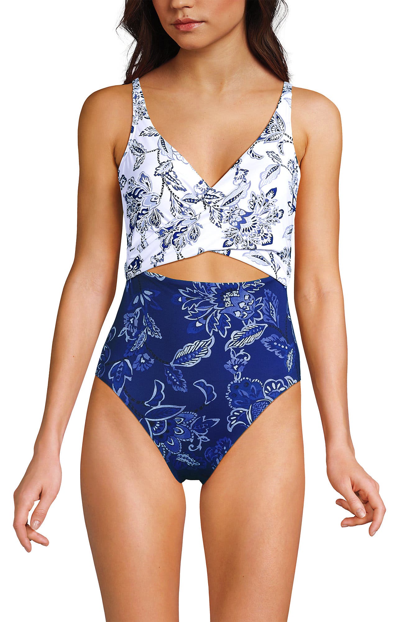 White/Blue Vintage Floral Mix
