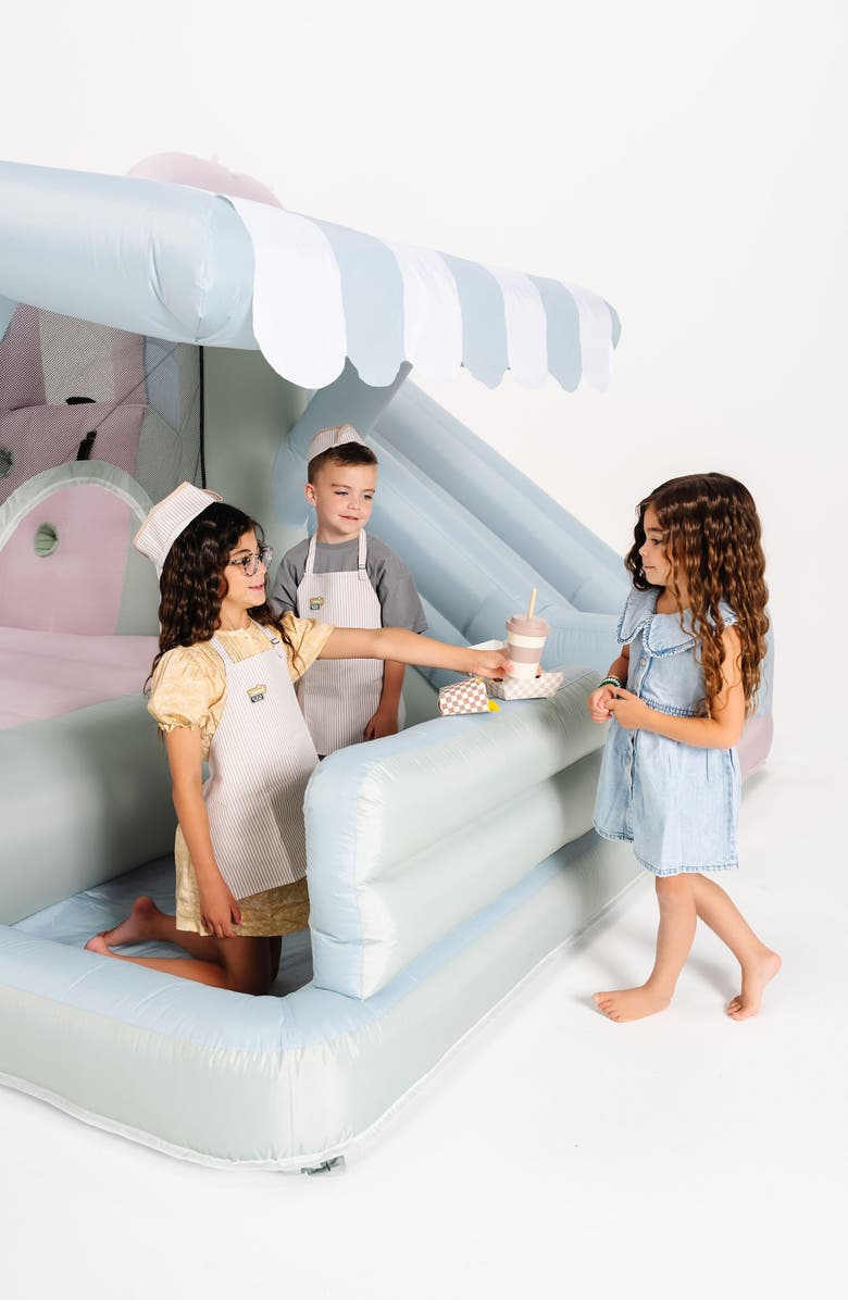 PLAYSMOL Market Splash Bouce House, Alternate, color, Blue And Purple