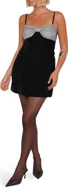 Petal & Pup Wendelyn Velvet Mini Cocktail Dress