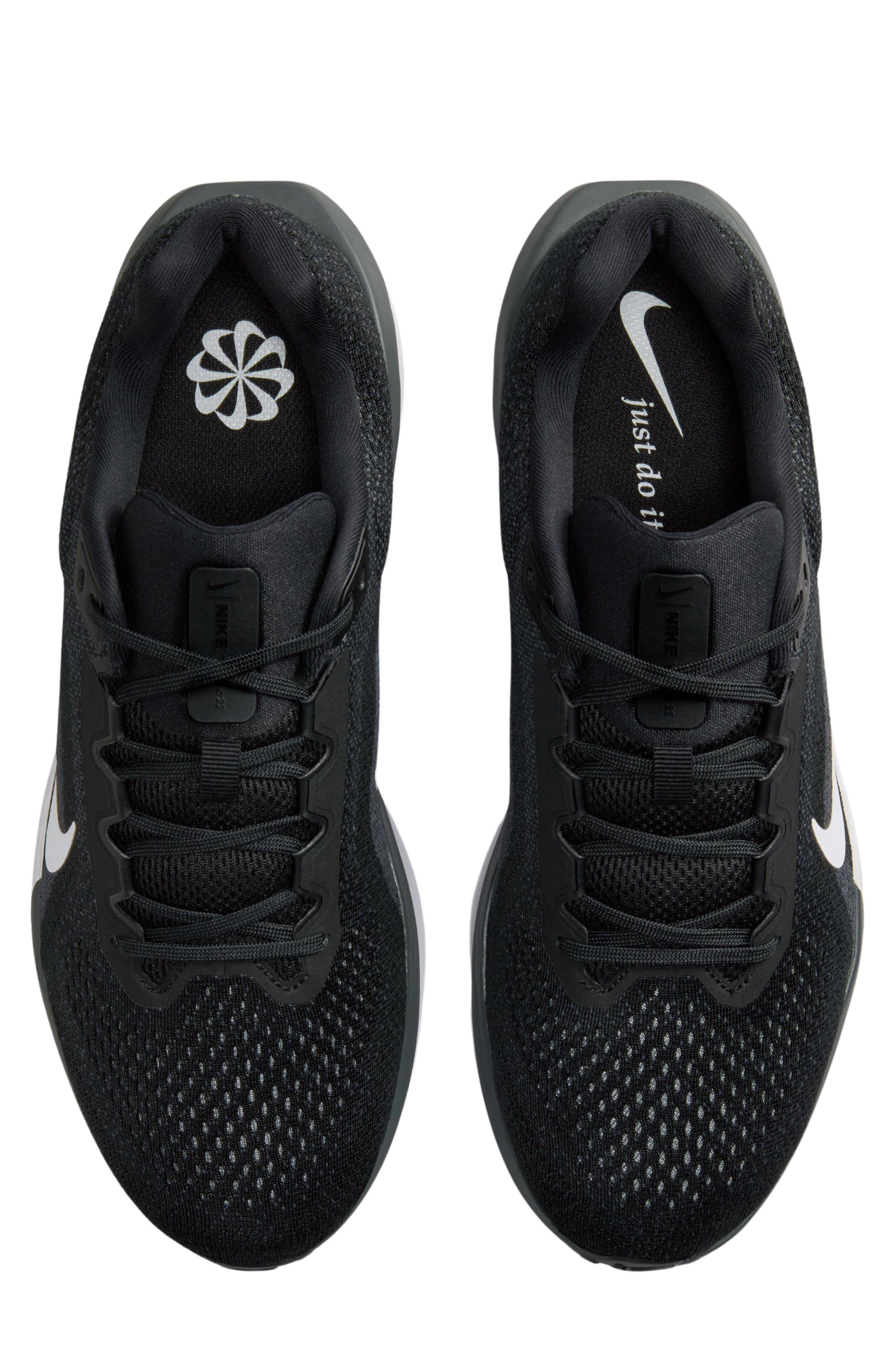 Nike Air Winflo 11 Running Shoe, Alternate, color, 001 Black/White