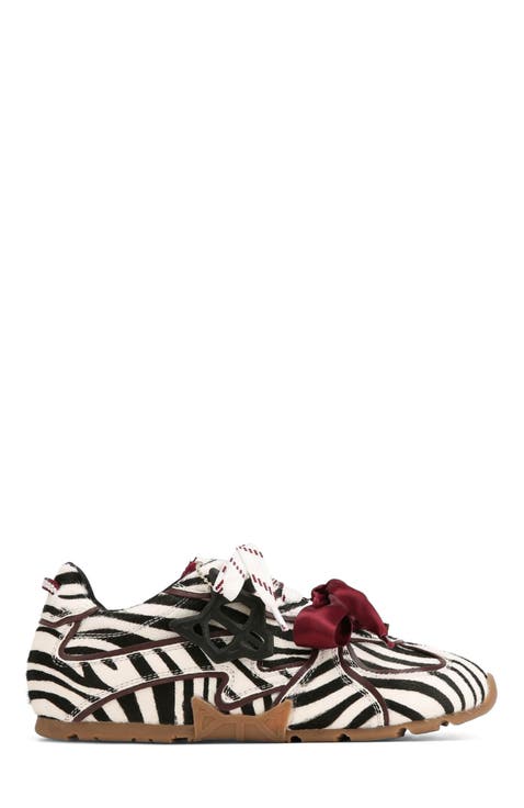 Adored Pony Sneaker