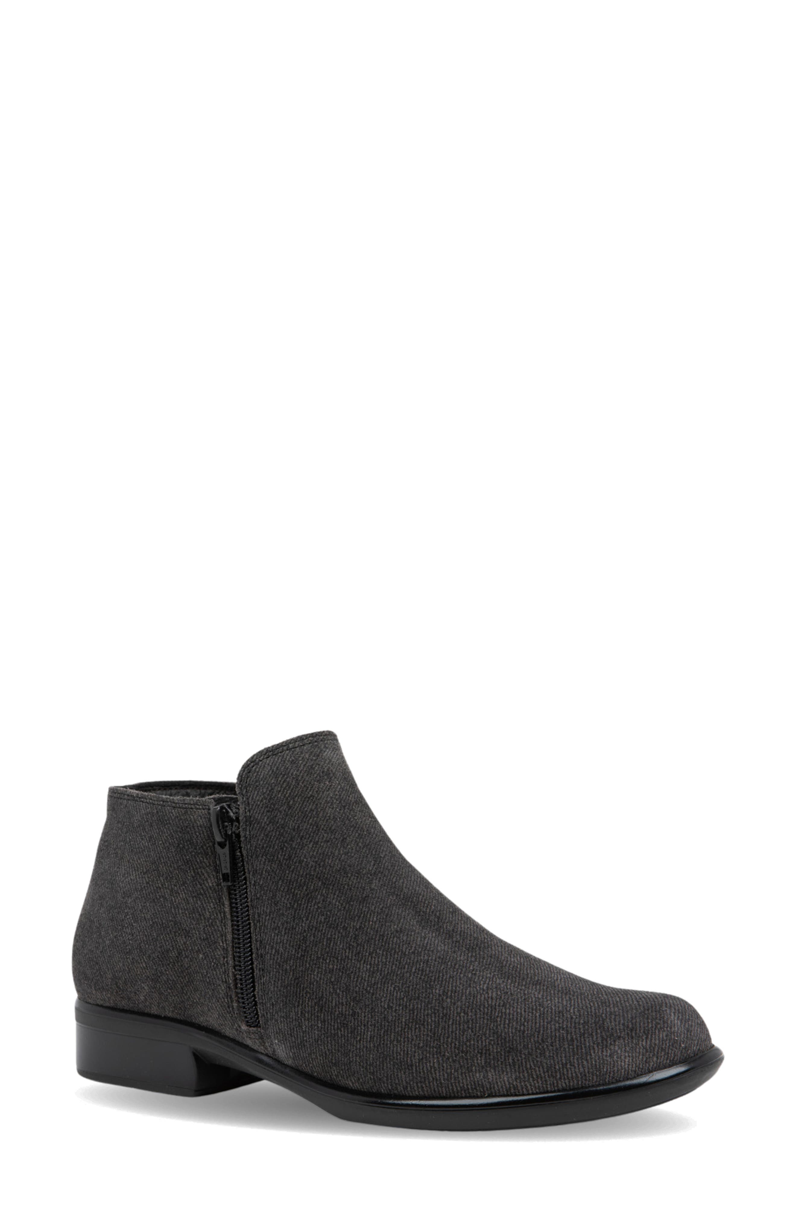 BLACK EMBOSSED