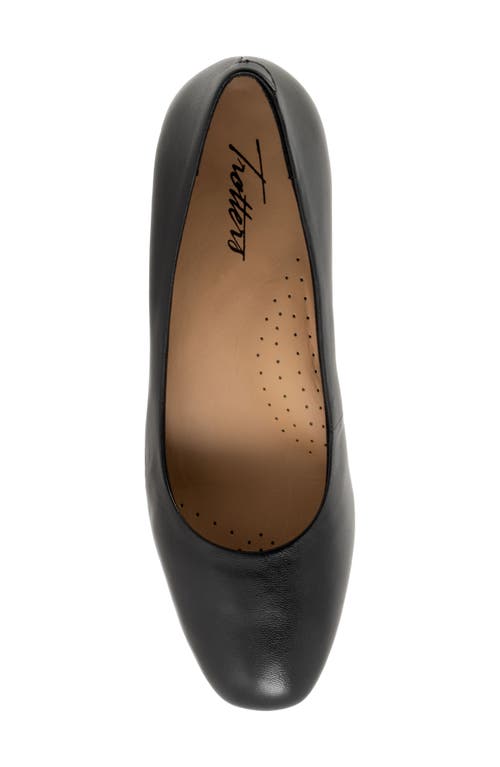Trotters Extra Wide Width Denisse Pump In Black