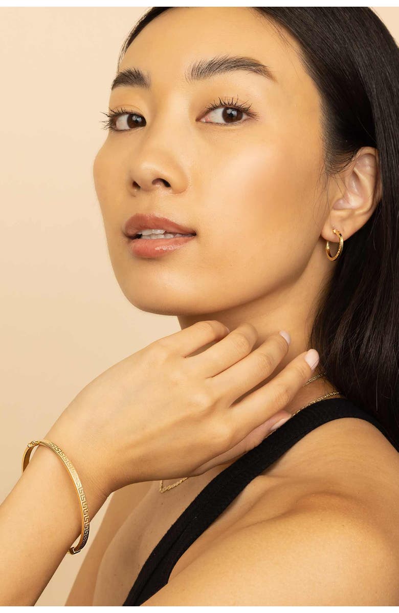 Oradina 14K Yellow Gold Greek Key Bangle, Alternate, color, 