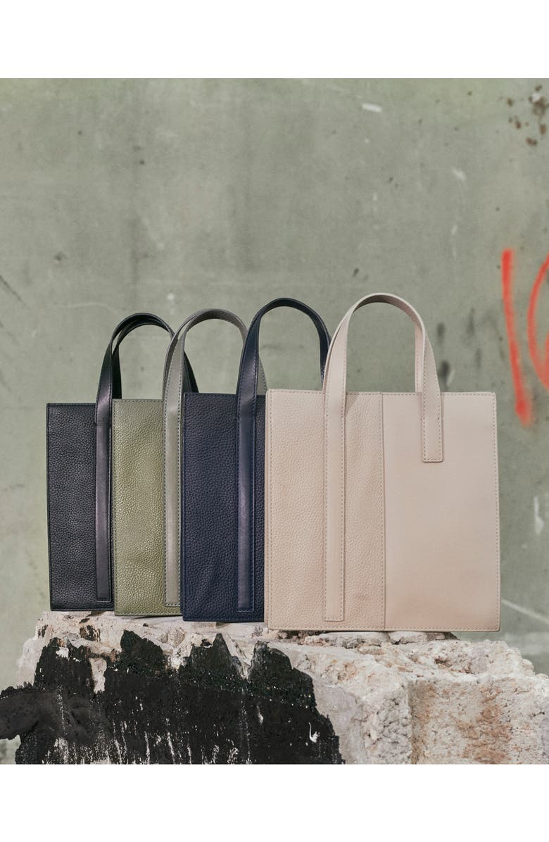 WE-AR4 The Bi Convertible Tote Bag, Alternate, color,