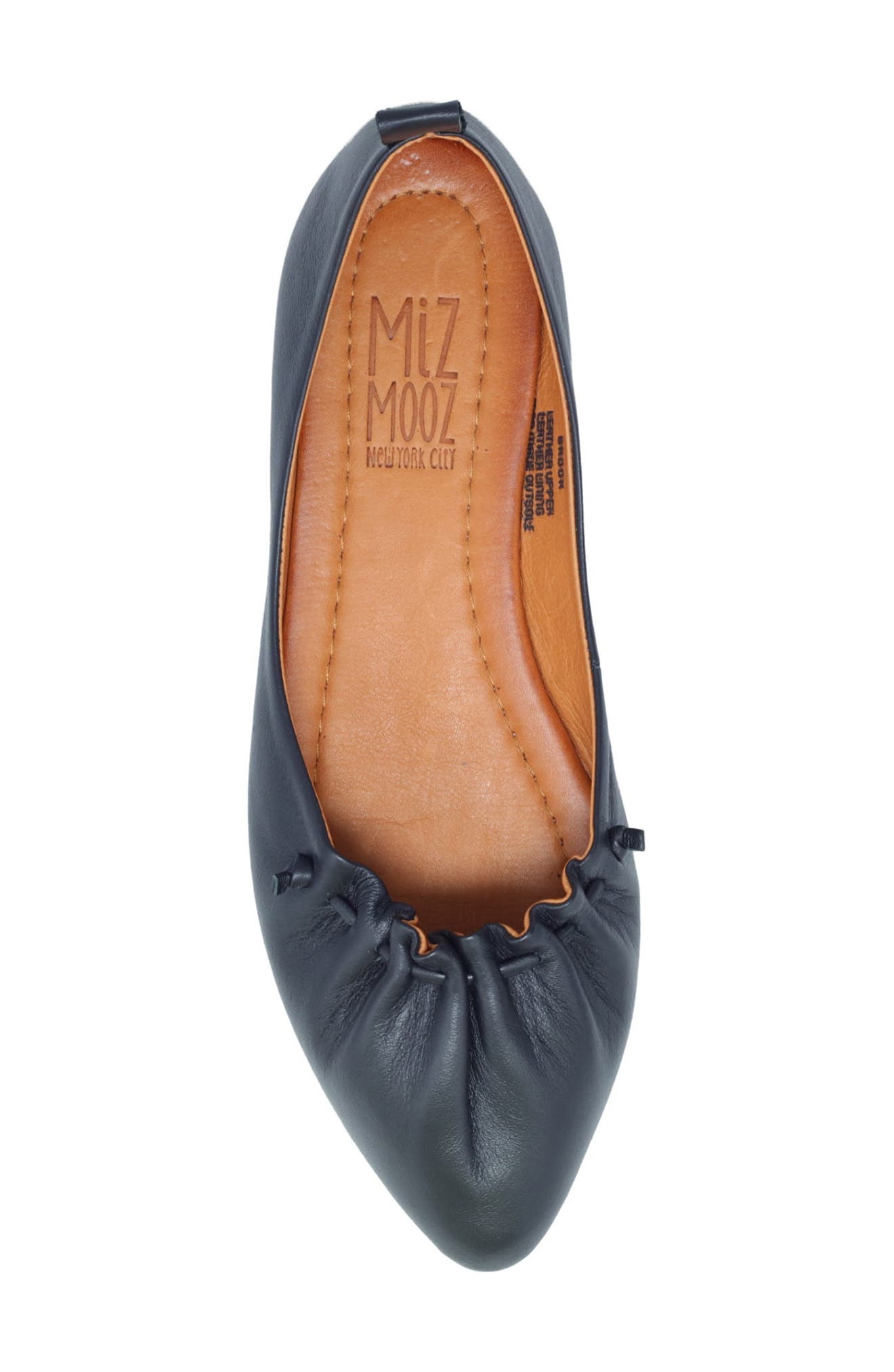 Miz Mooz Brook Flat, Alternate, color, 