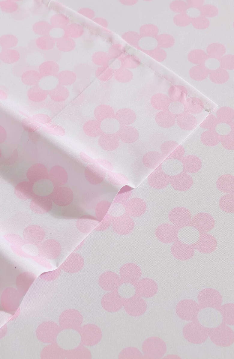Betsey Johnson Retro Daisy Sheet Set, Alternate, color, Light Pink