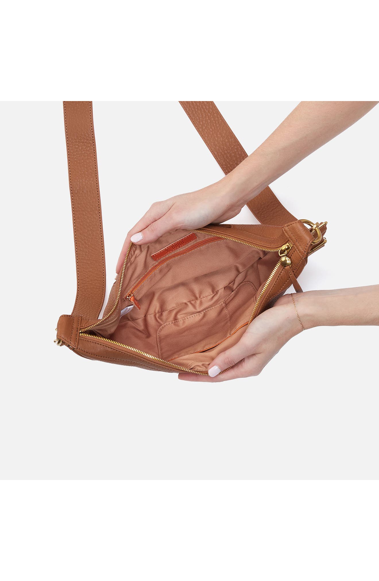 HOBO Carmen Leather Sling Bag, Alternate, color, Warm Honey