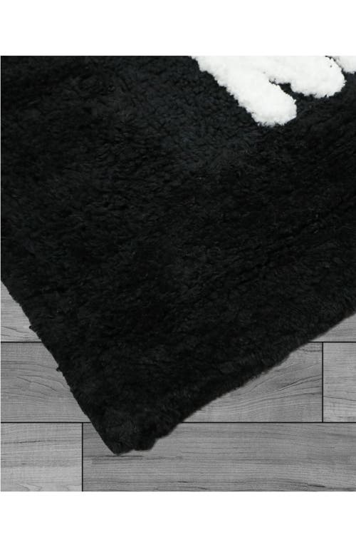 Jean Pierre New York Bet Naked Bath Mat In Black