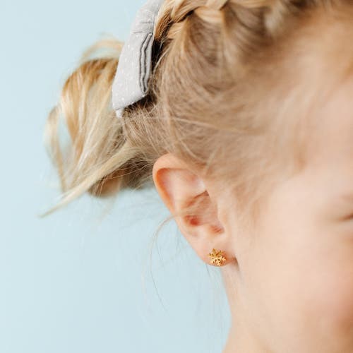 Pip Pop Snowflake Stud Earrings In Gold