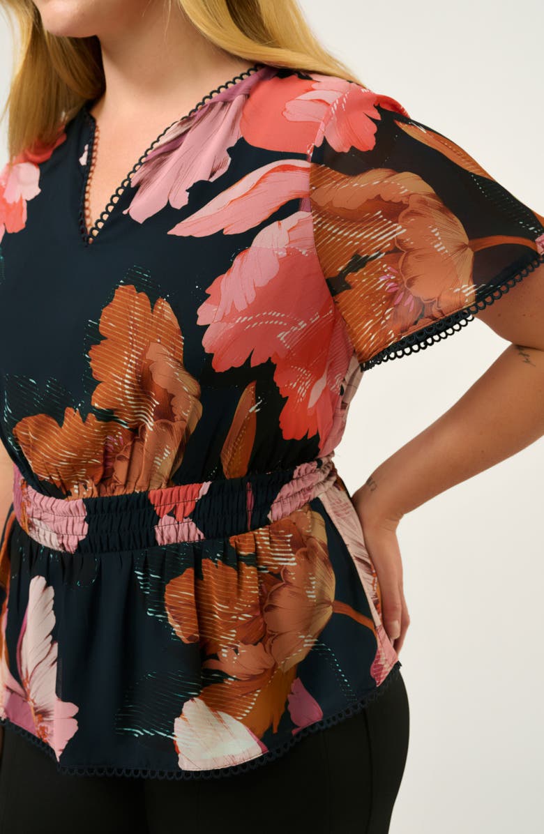 Estelle Elena Floral Picot Trim Flutter Sleeve Top, Alternate, color, Navy/ Peony