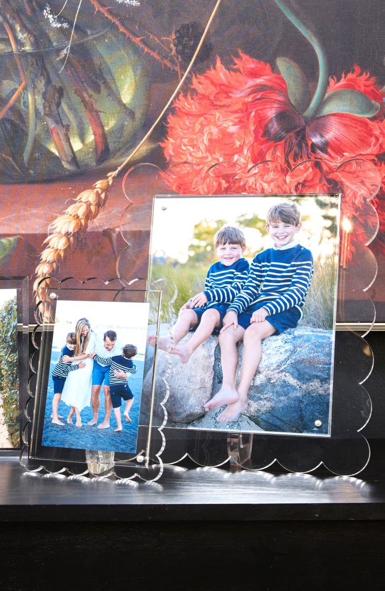 Tara Wilson Designs Scallop Picture Frame, Alternate, color, Clear