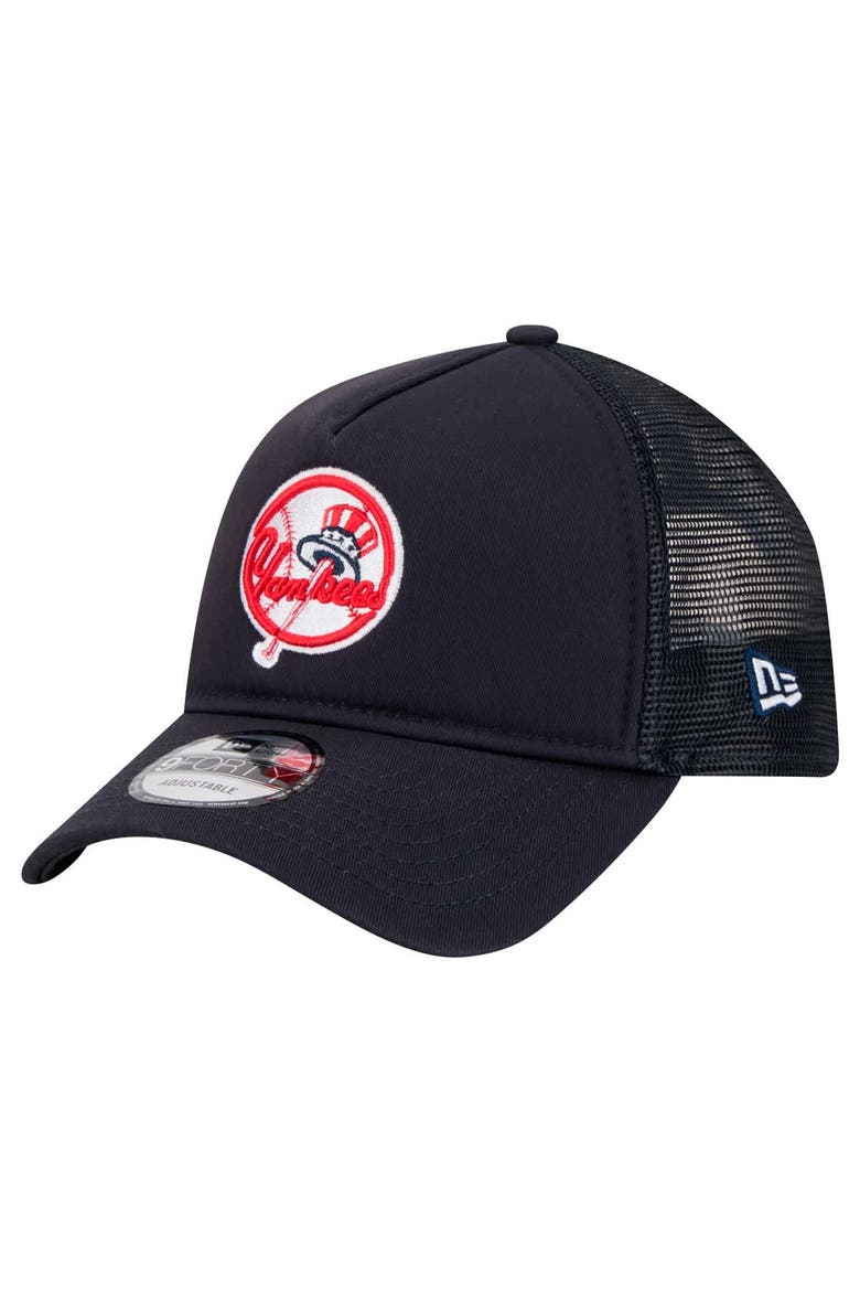 Men's New Era Navy New York Yankees 9FORTY A-Frame Trucker Adjustable Hat, Main, color, Navy