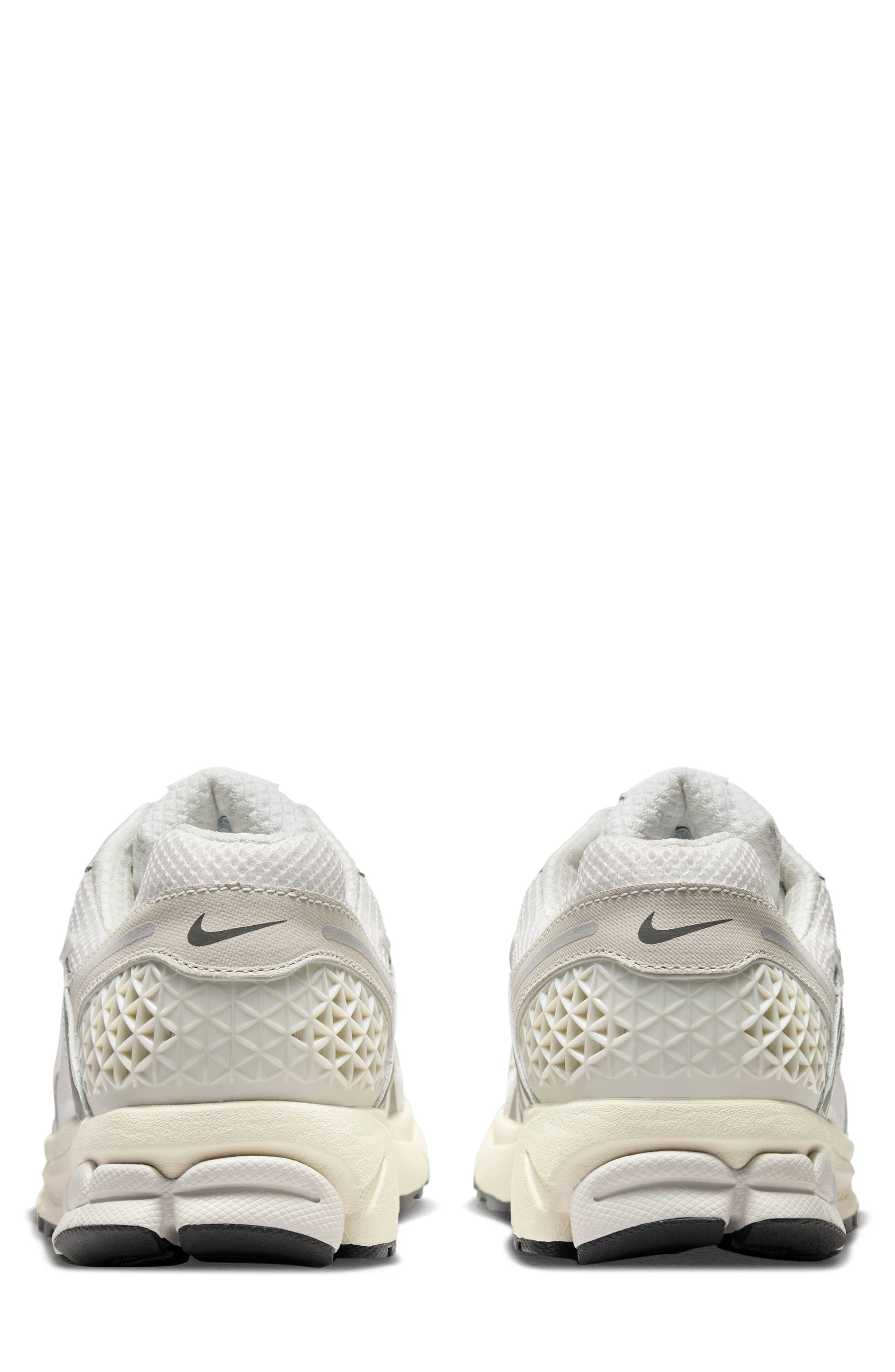Zoom Vomero 5 Sneaker, Alternate, color, 007 PLTTNT/PTNDST
