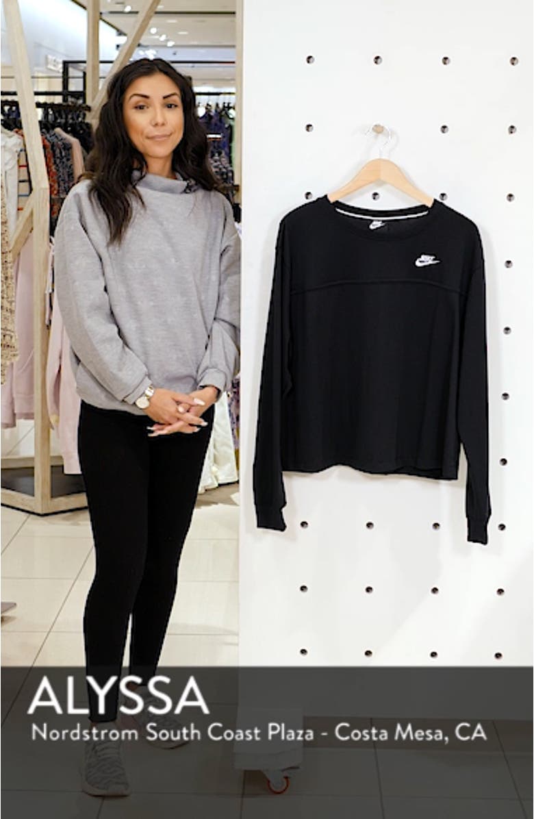 Sportswear Crewneck Sweatshirt, sales video thumbnail