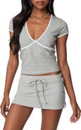 EDIKTED Alicia Contrast Trim V-Neck Top