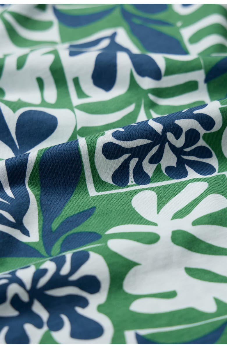 Seasalt Cornwall Poisson Print Organic Cotton T-Shirt, Alternate, color, Collage Seaweed Hedgerow