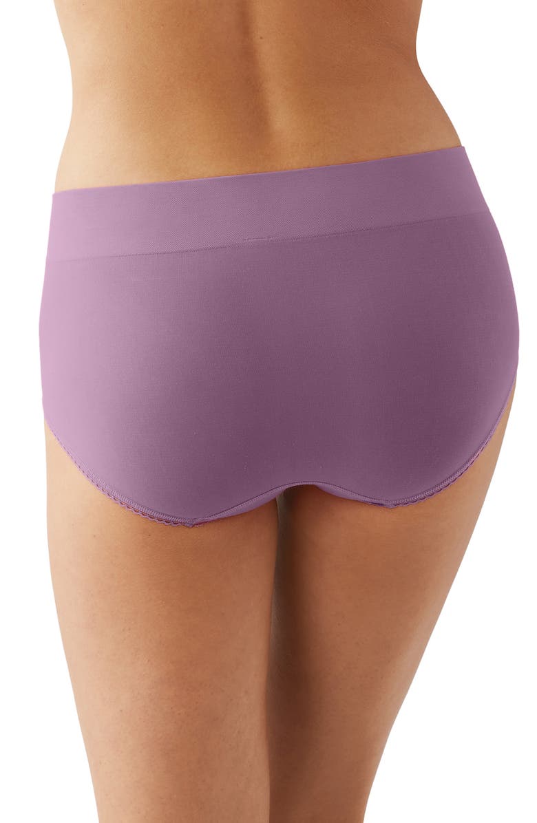 Feeling Flexible Briefs