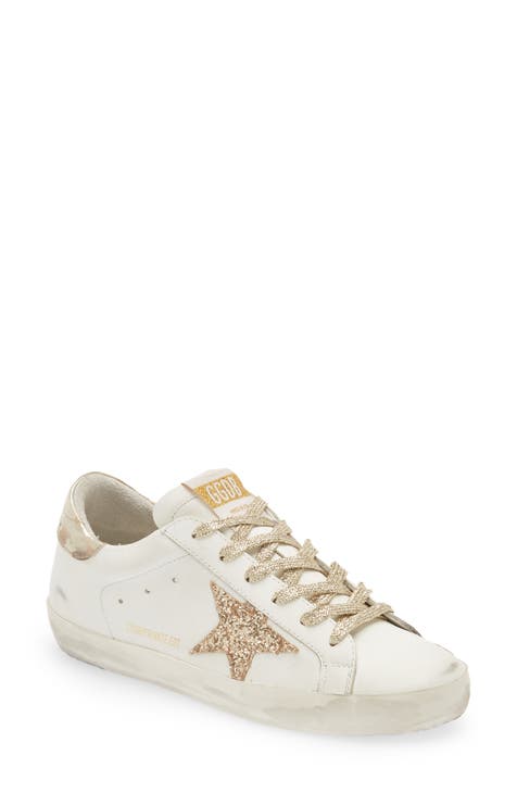 Golden goose sneakers in sale on sale